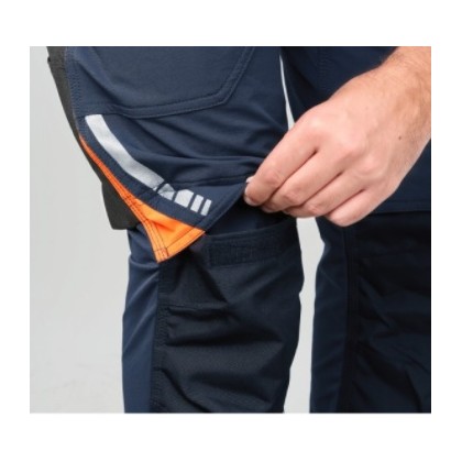 PANTALONE MULTITASCHE BLU GR 260