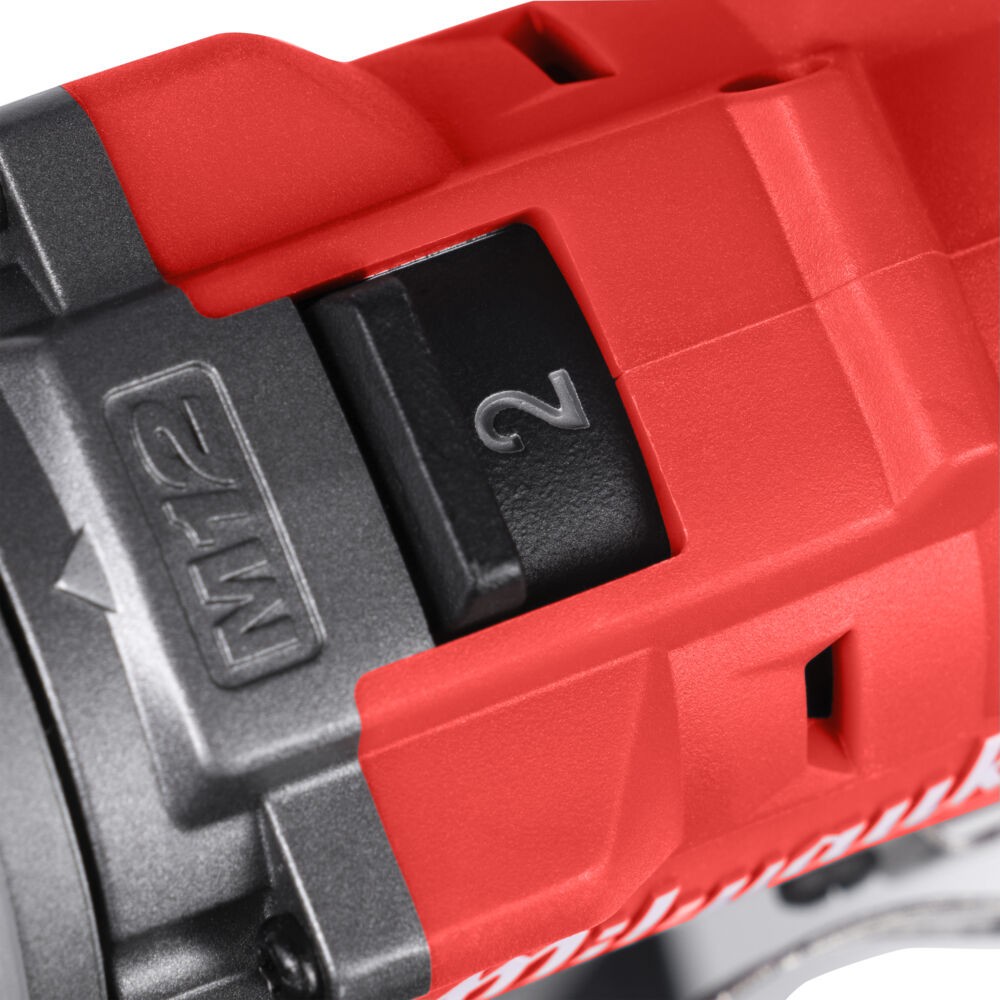 Compact screwdriver with percussion m12 fuelTM milwaukee m12fpd2-0