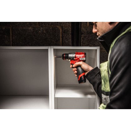 Compact screwdriver with percussion m12 fuelTM milwaukee m12fpd2-0