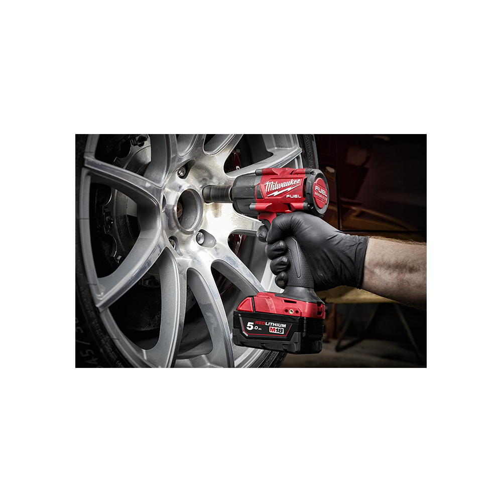 M18 medium-torque impact wrench 3/8" connection Milwaukee M18 FMTIW2F38-0X M18 medium-torque impact wrench 3/8" connection Milwaukee M18 FMTIW2F38-0X