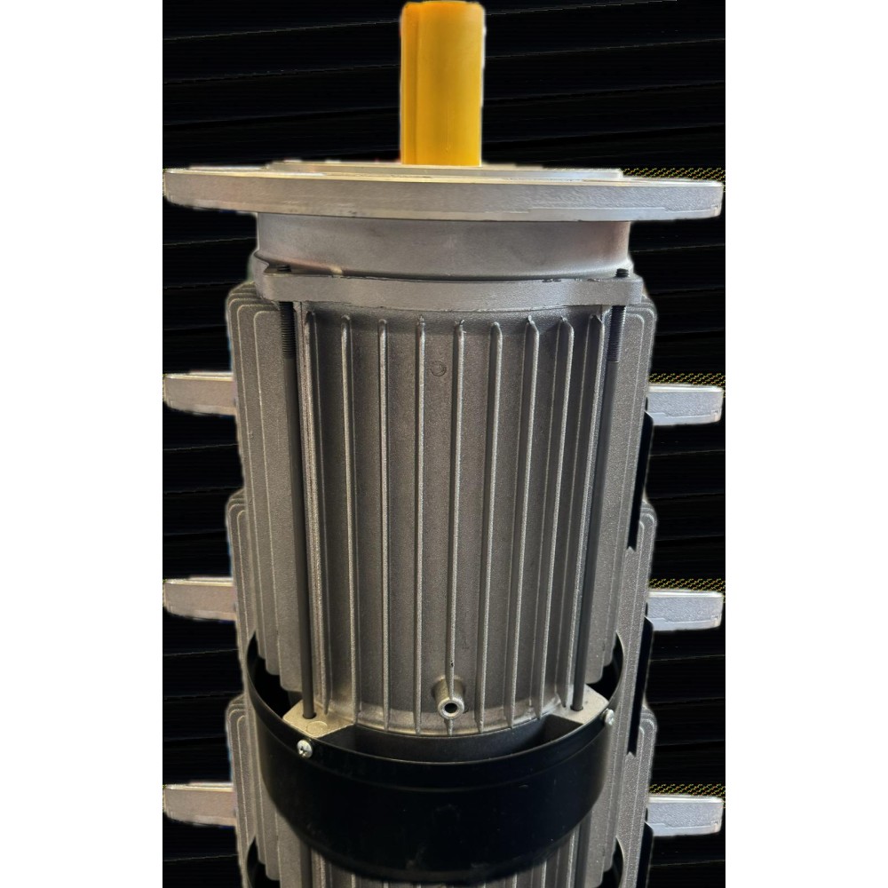 Three-phase motor 30 HP 4 Poles B3 MEC 180L IE2