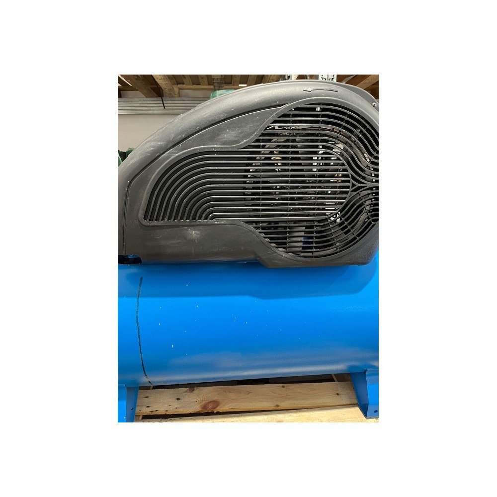 Outlet -Like New-Belt Compressor 200L 1F Abac CCM3/200 3Hp