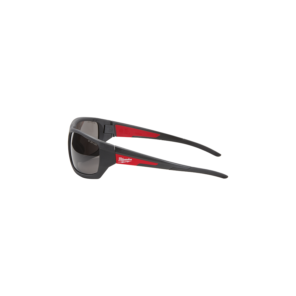 Performance safety glasses dark lenses Milwaukee 4932471884