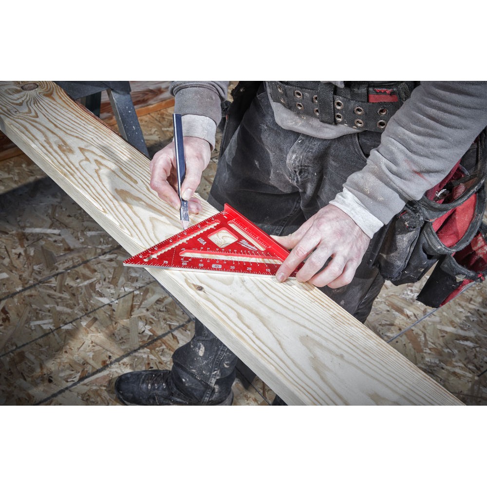 Squadra Triangolare Per Coperture Milwaukee 4932472124 Squadra Triangolare Per Coperture Milwaukee 4932472124